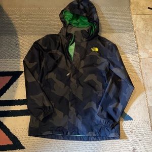 Hyvent Boys camo rain jacket